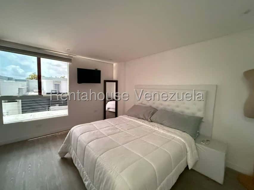View 24
