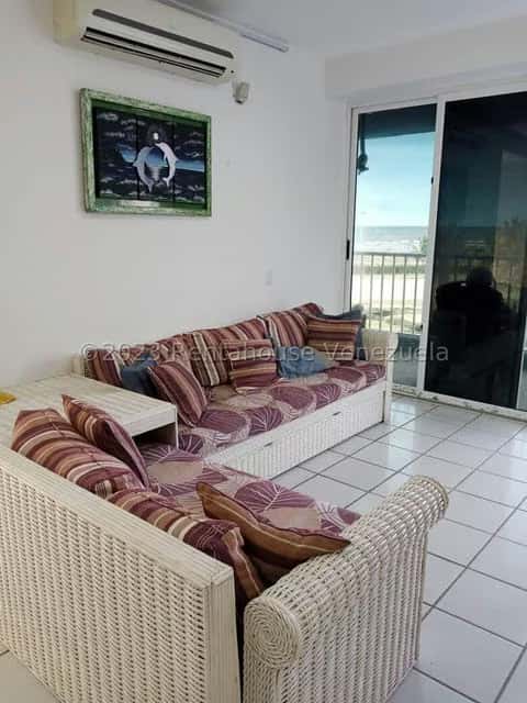 View 3
