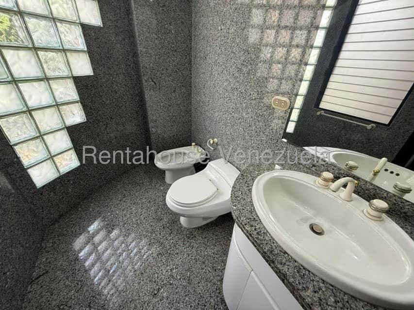 Vista 47