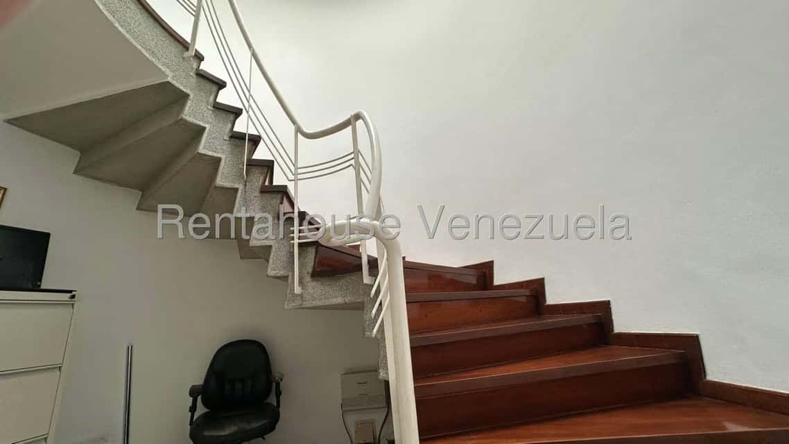 View 18