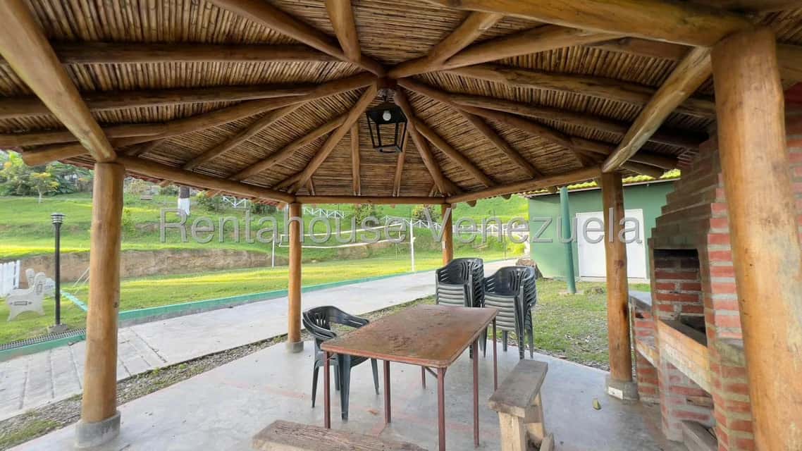 View 16