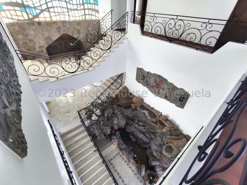 View 23