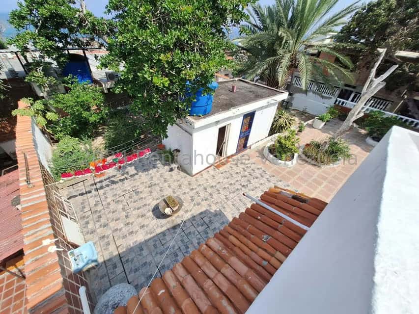 View 16