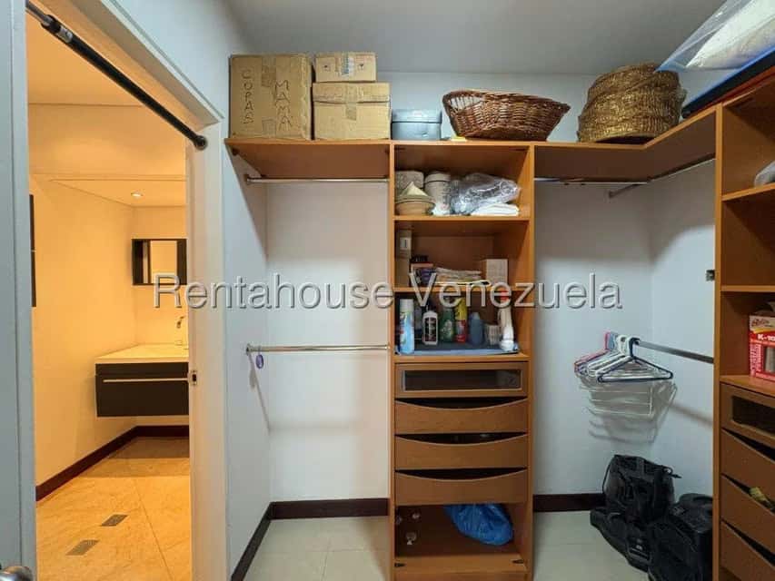 View 25
