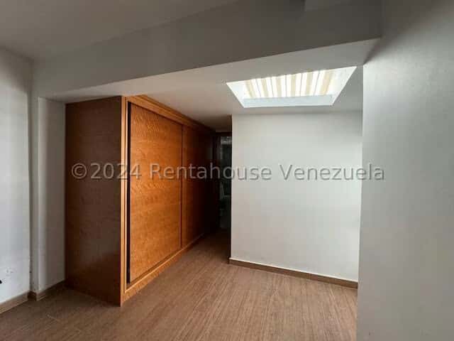 View 24