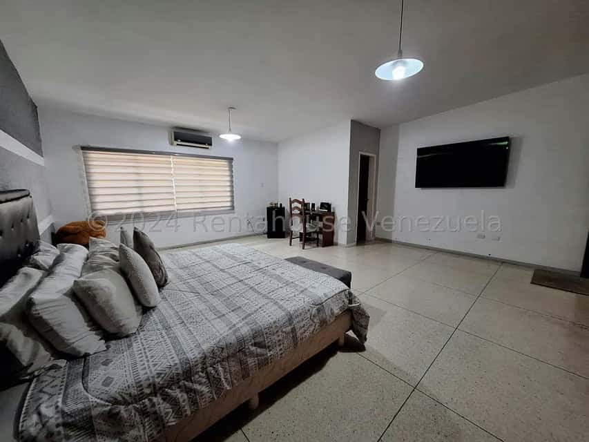 View 28