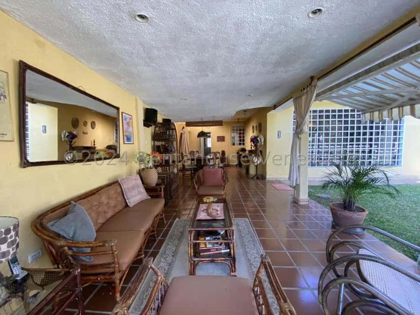 View 28