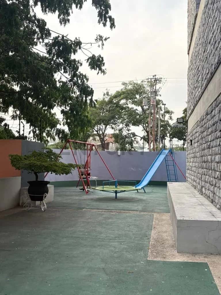 View 10