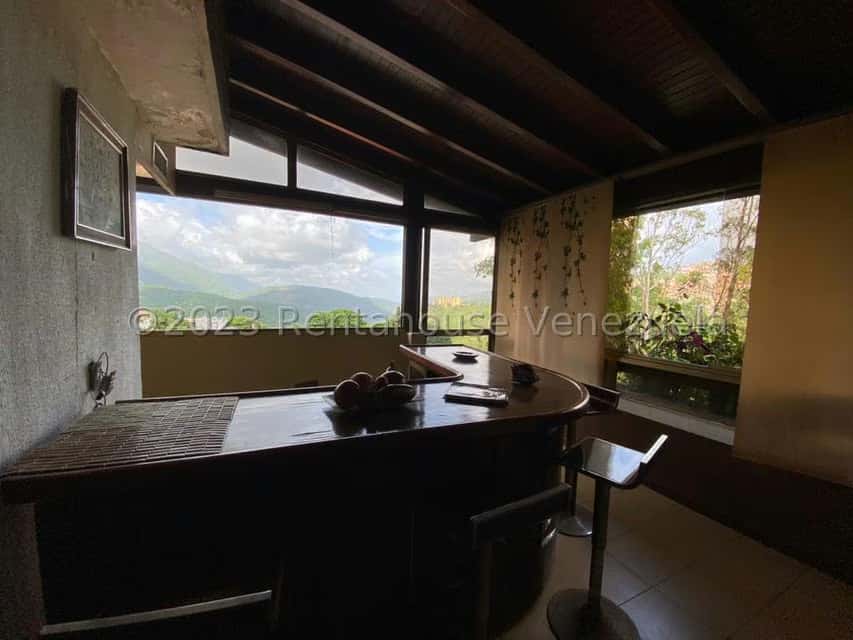 View 16