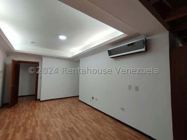 View 23