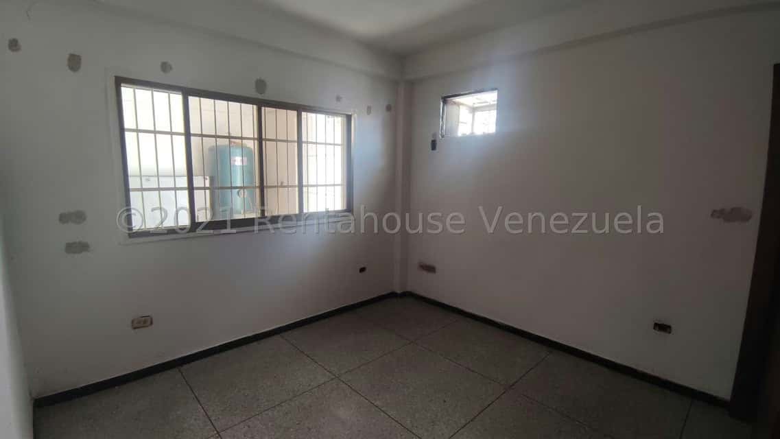 View 25