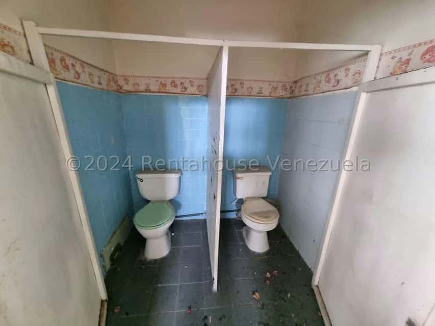 View 32
