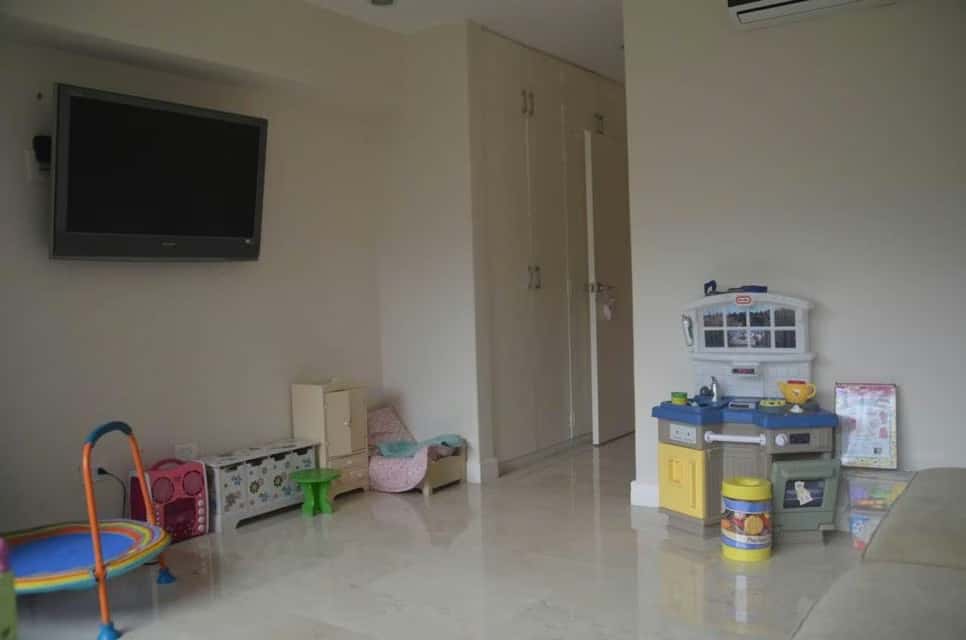 View 25