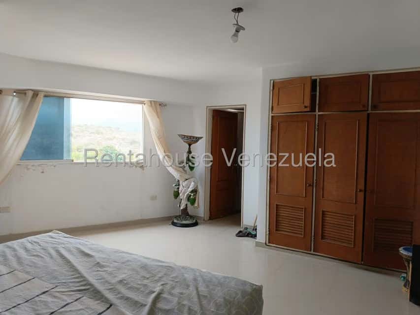 View 24