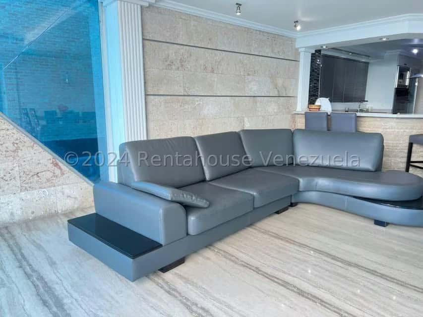 View 18
