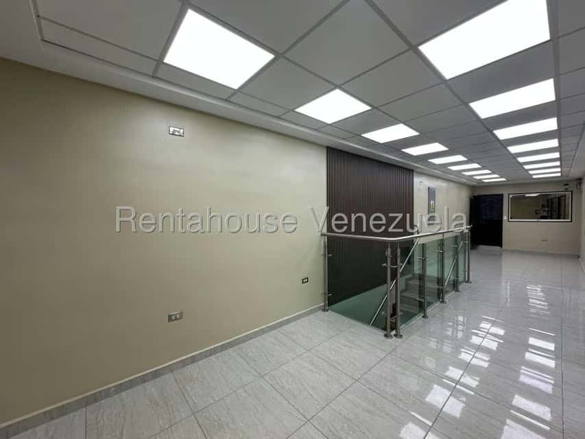 View 25
