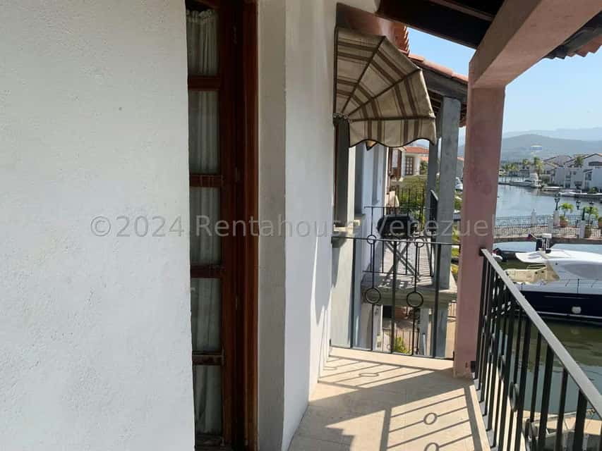 View 20