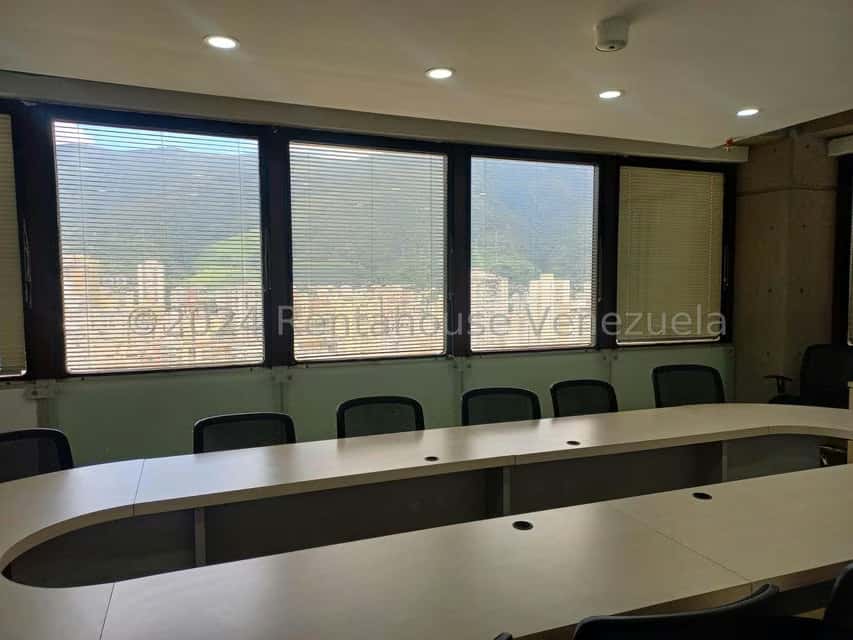 View 32