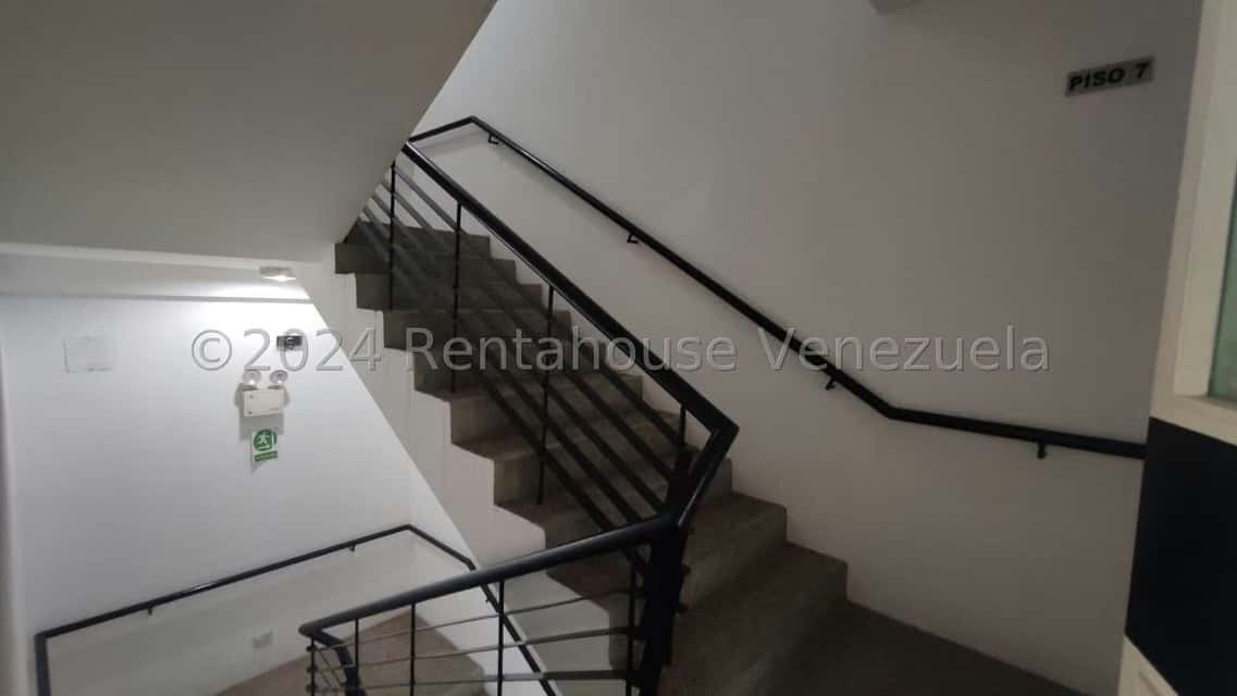 View 24