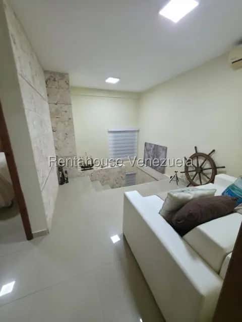 View 23
