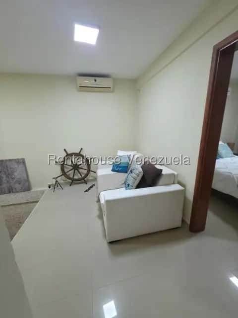 View 25