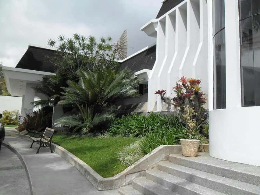 View 16