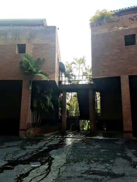 View 1