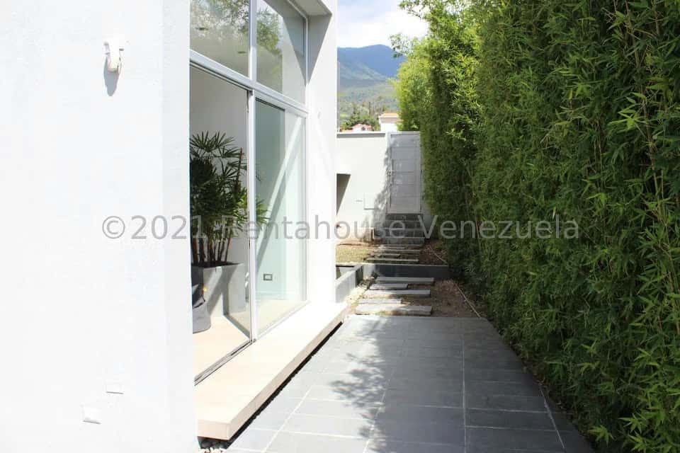 View 28