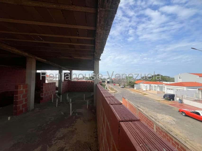 View 25