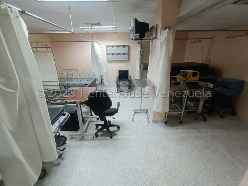 View 16