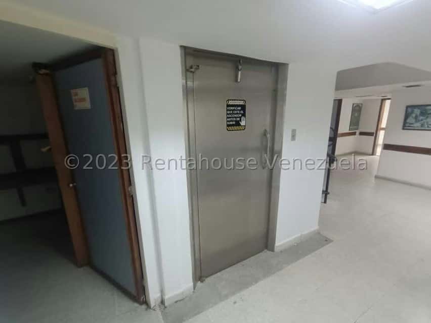 View 25