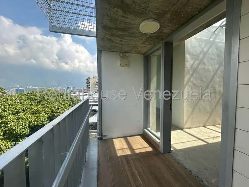 View 3