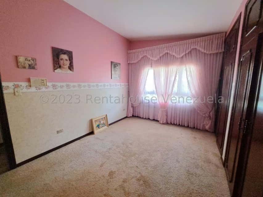 View 25