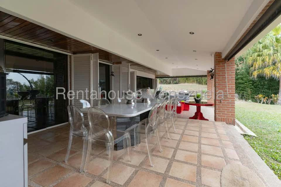 View 22