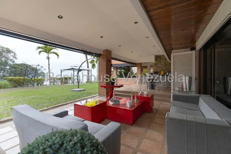 View 24