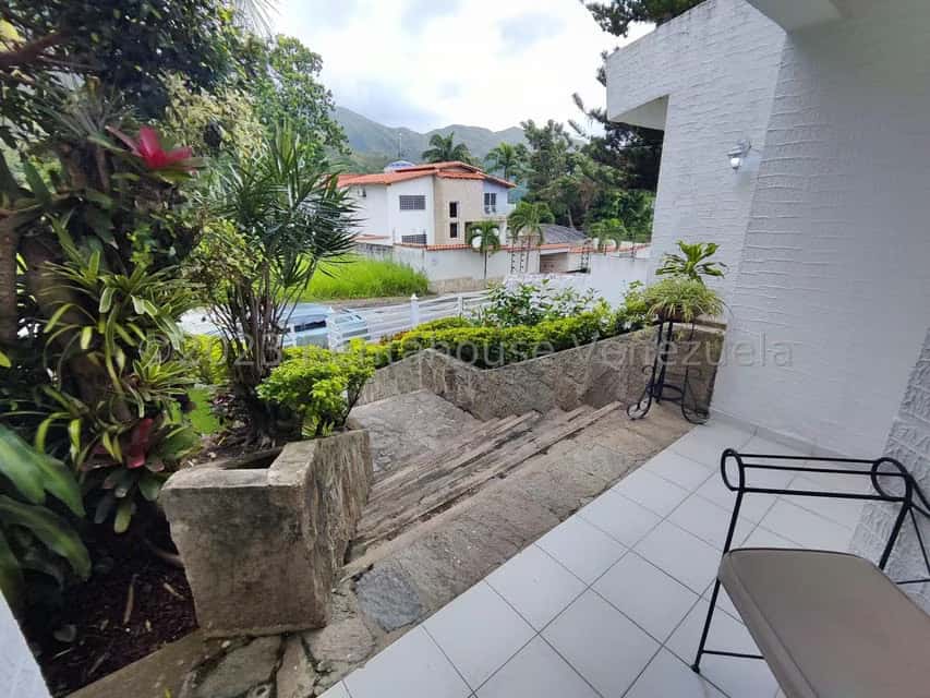 View 3