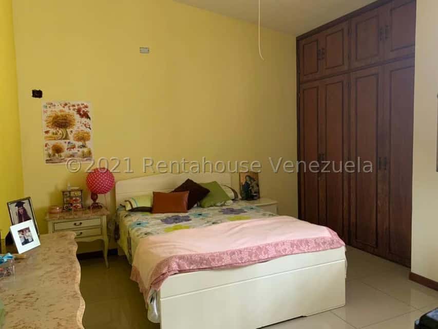 View 25
