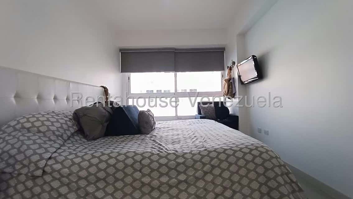 View 18
