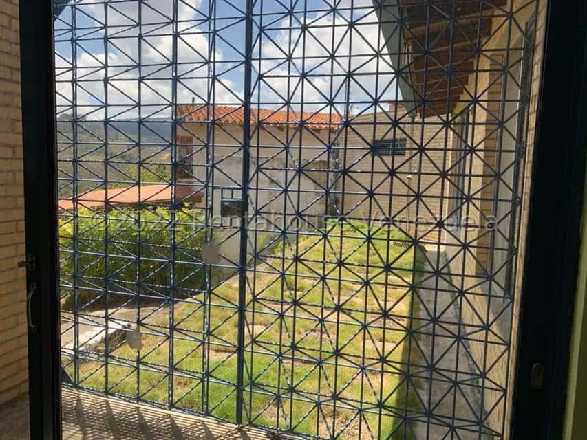View 19