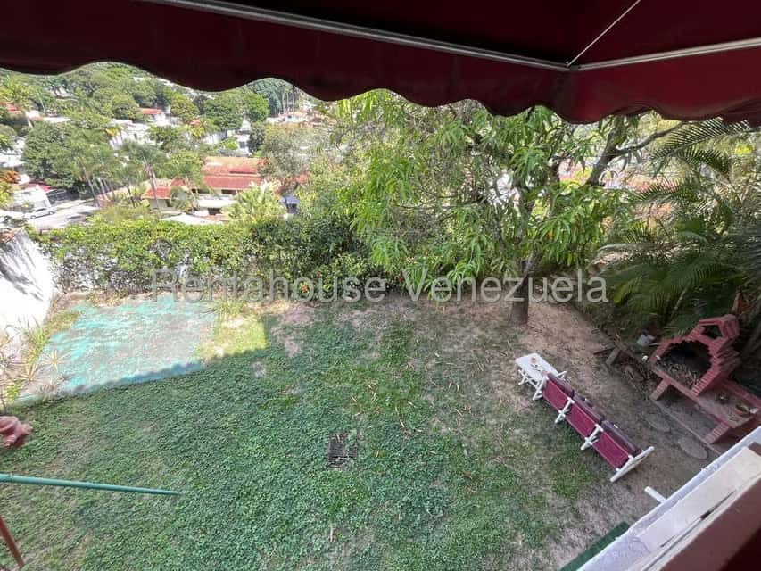 View 16