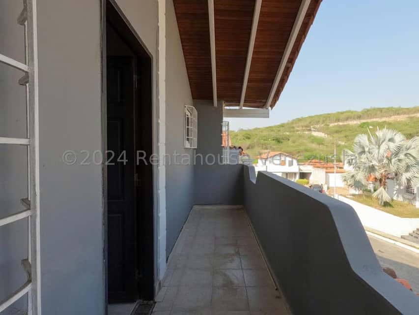 View 18