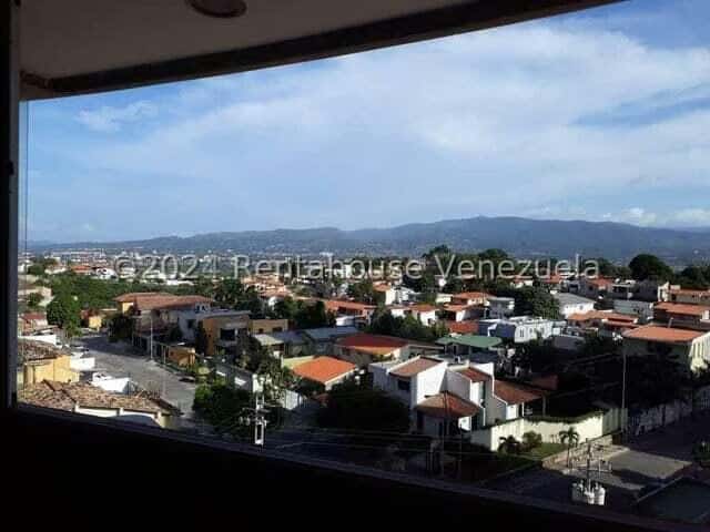 View 28