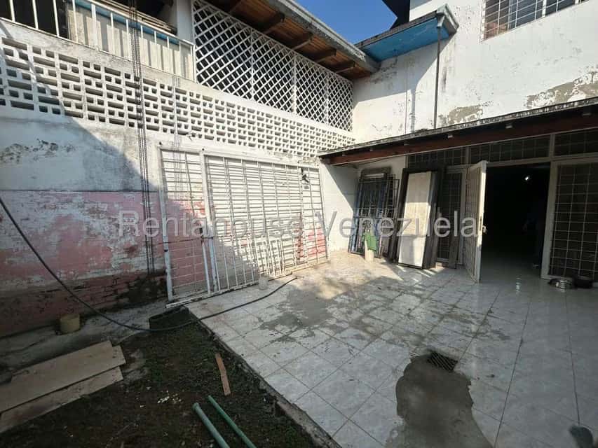 View 25