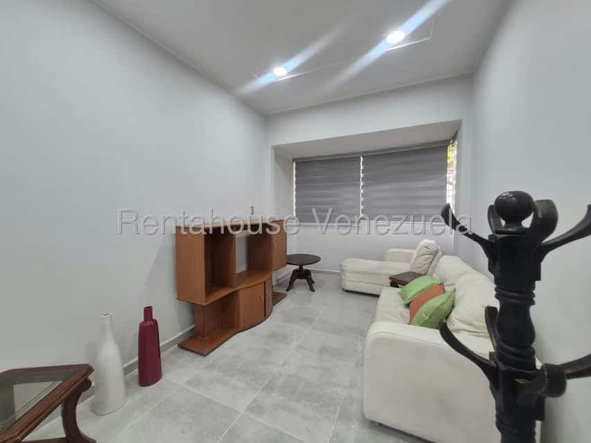 View 16