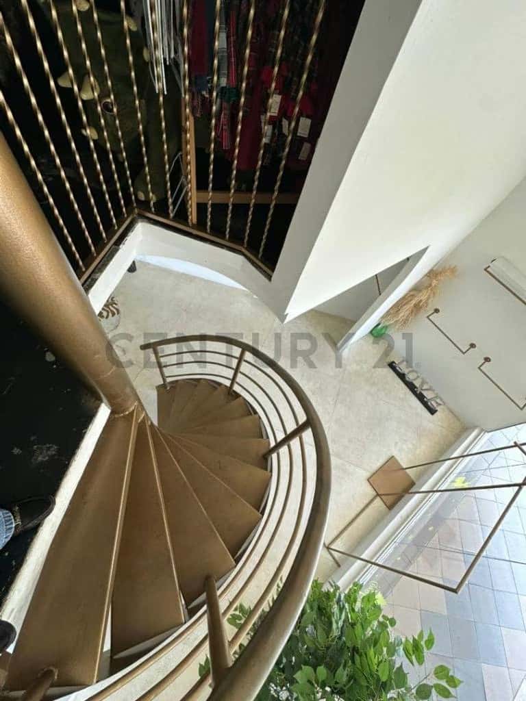 View 10