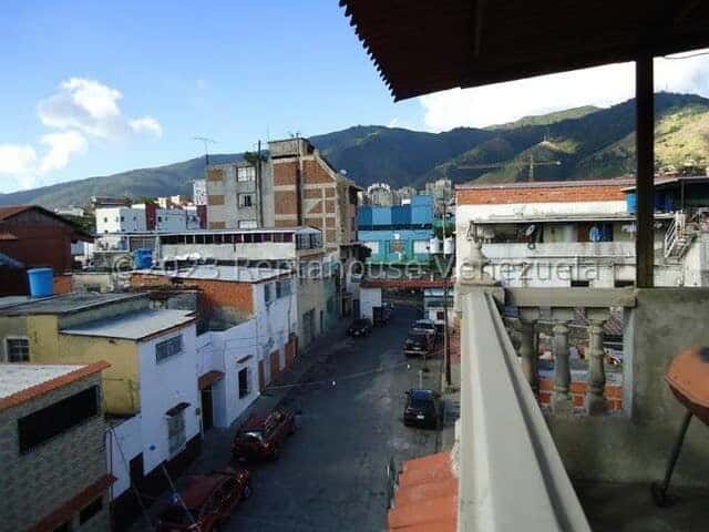 View 16