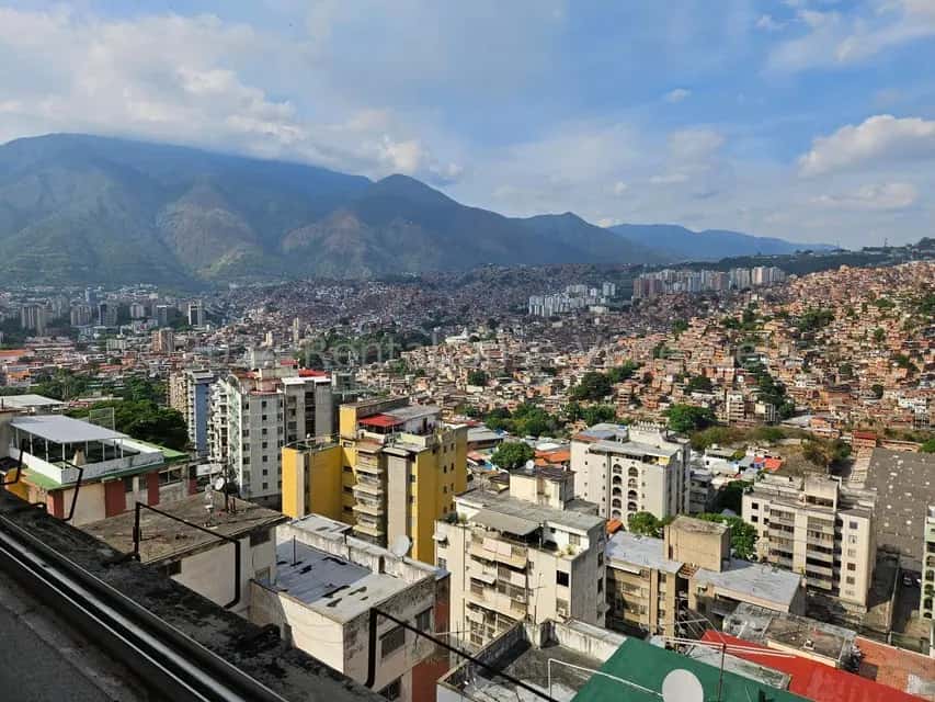 View 16