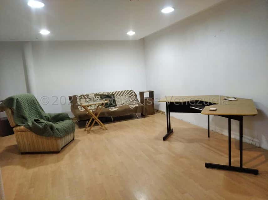 View 32
