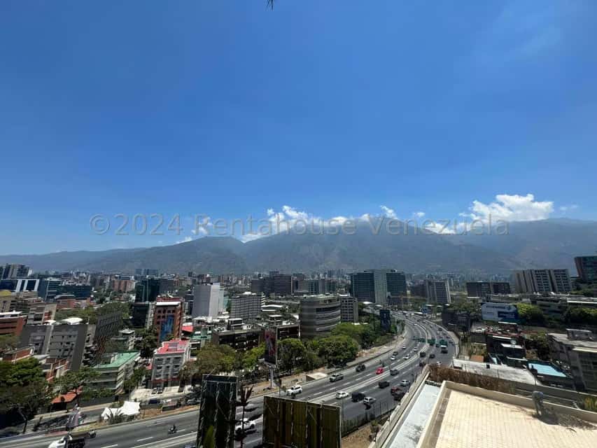 View 32