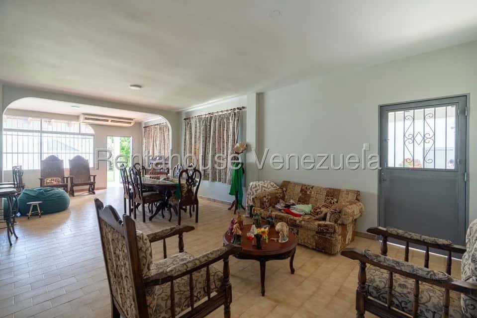 View 23